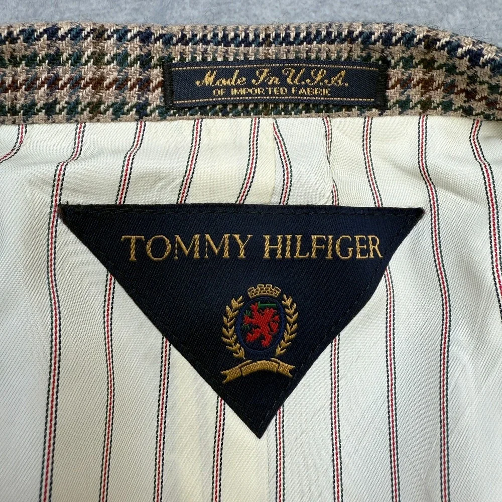 Tommy Hilfiger stain sleeve